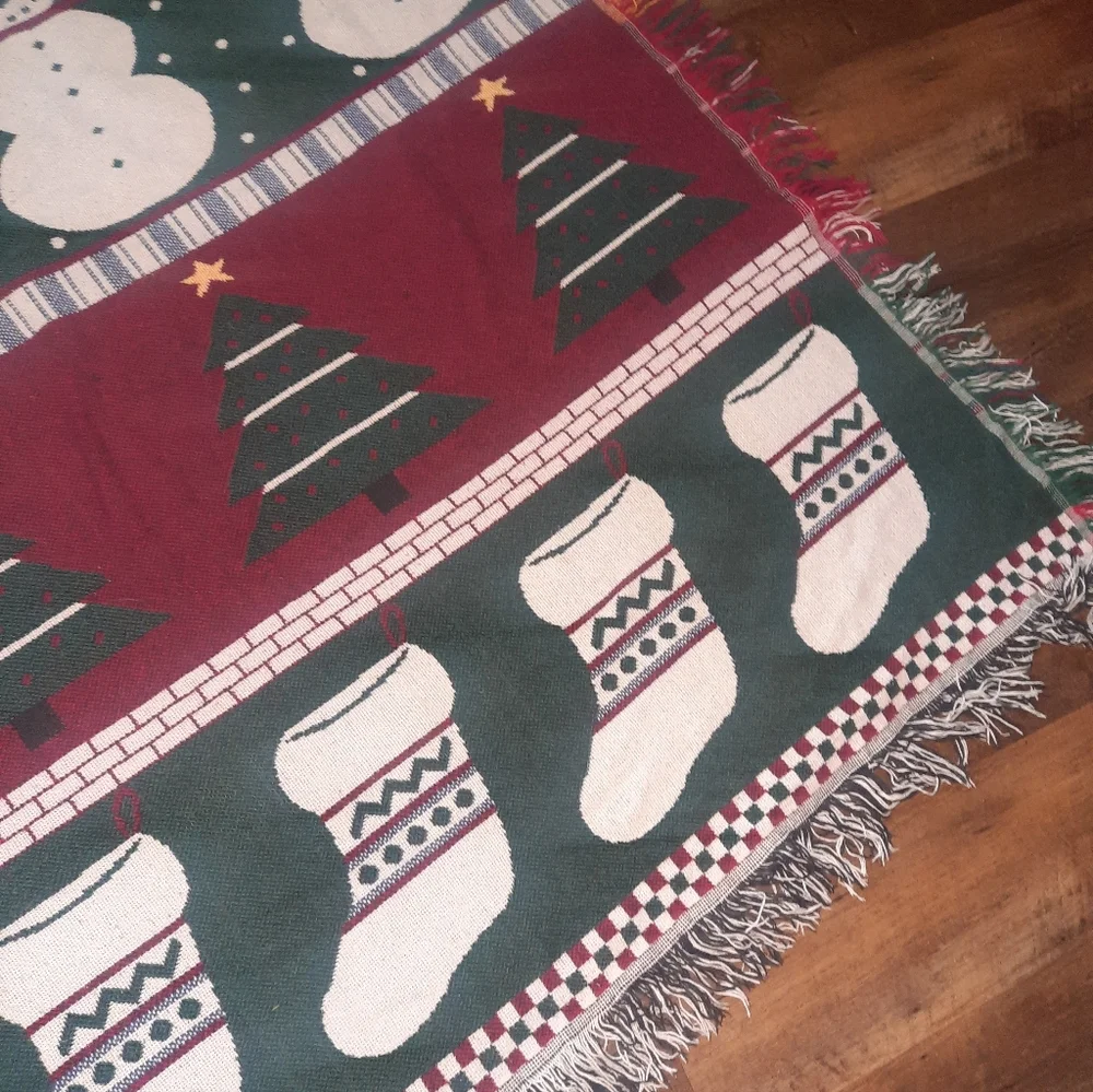 Vintage Festive Holiday Throw Blanket with Snowman and Tree Design